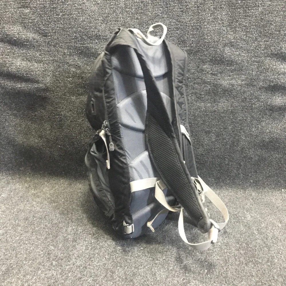 Camelbak lobo hydration